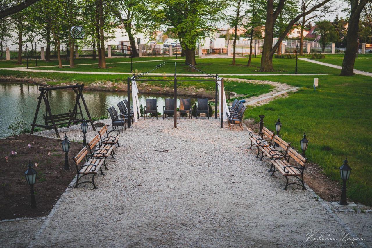 Palac Rajkowo Bed & Breakfast Szczecin Dış mekan fotoğraf